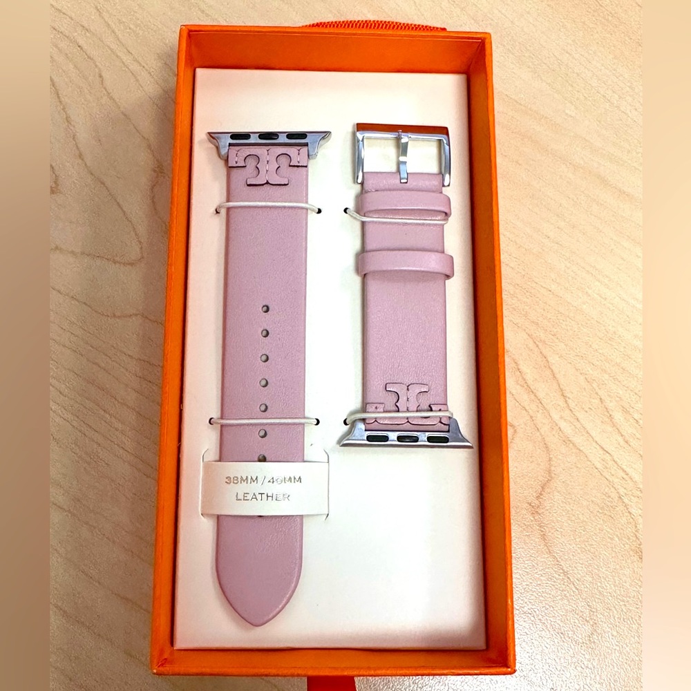 Tory Burch McGraw Leather Apple Watch Band